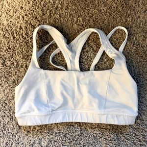 Lululemon sports bra size 8